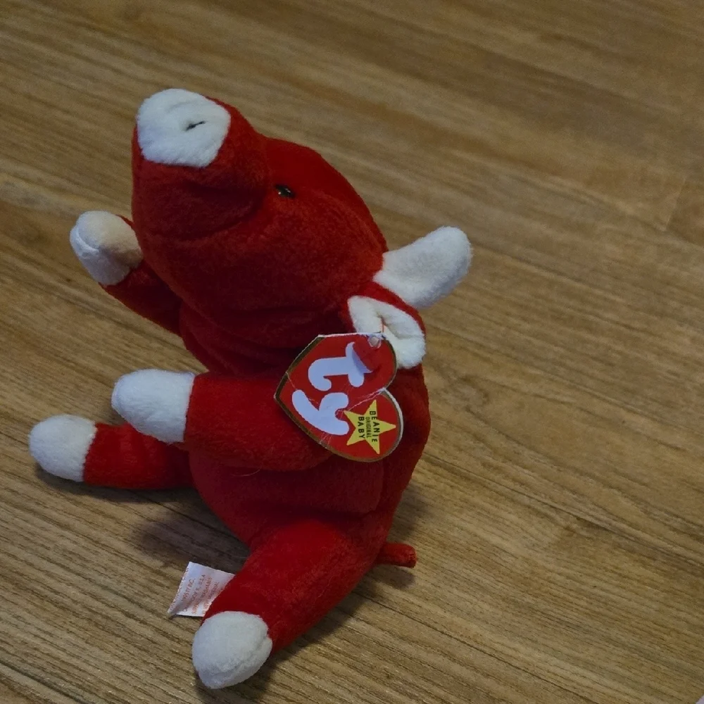 BOGO Ty Red and White Snort Bull‎ Plush